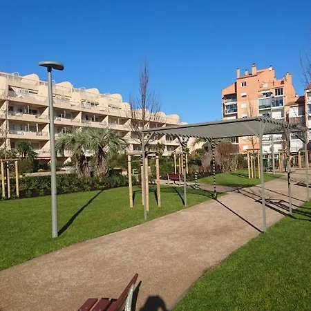 Апартаменты Port De 2 A 4 Personnes Avec Parking