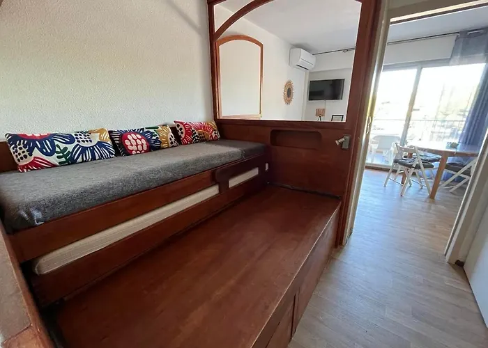 Apartmán Port De 2 A 4 Personnes Avec Parking *